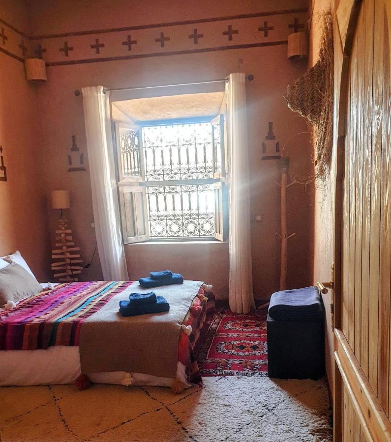 Maison D'Hotes Izza Kelaat-M'Gouna Eksteriør billede