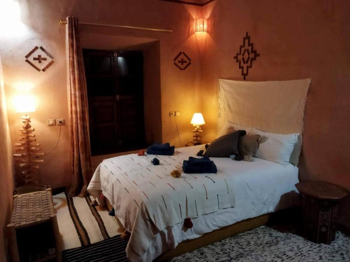 Maison D'Hotes Izza Kelaat-M'Gouna Eksteriør billede