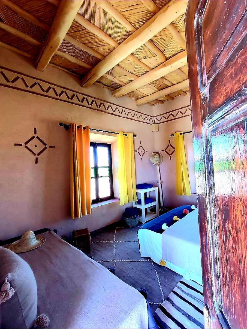 Maison D'Hotes Izza Kelaat-M'Gouna Eksteriør billede