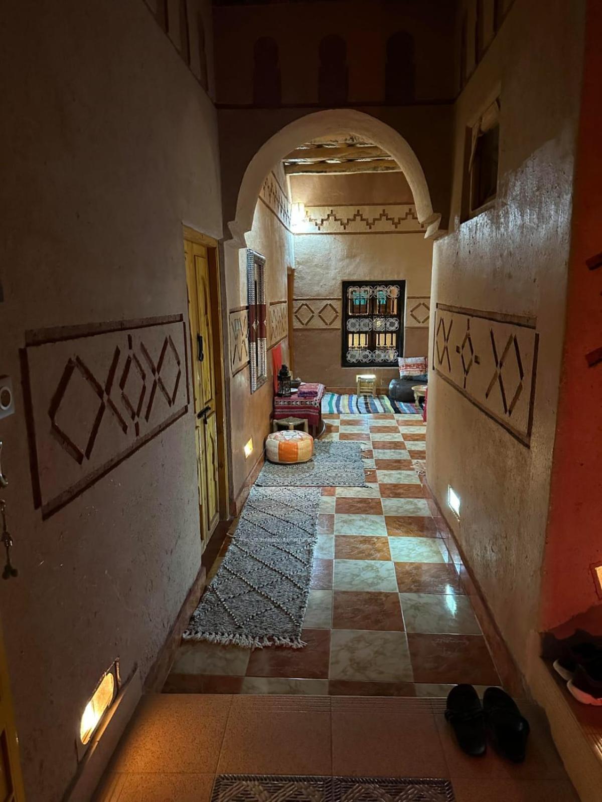 Maison D'Hotes Izza Kelaat-M'Gouna Eksteriør billede