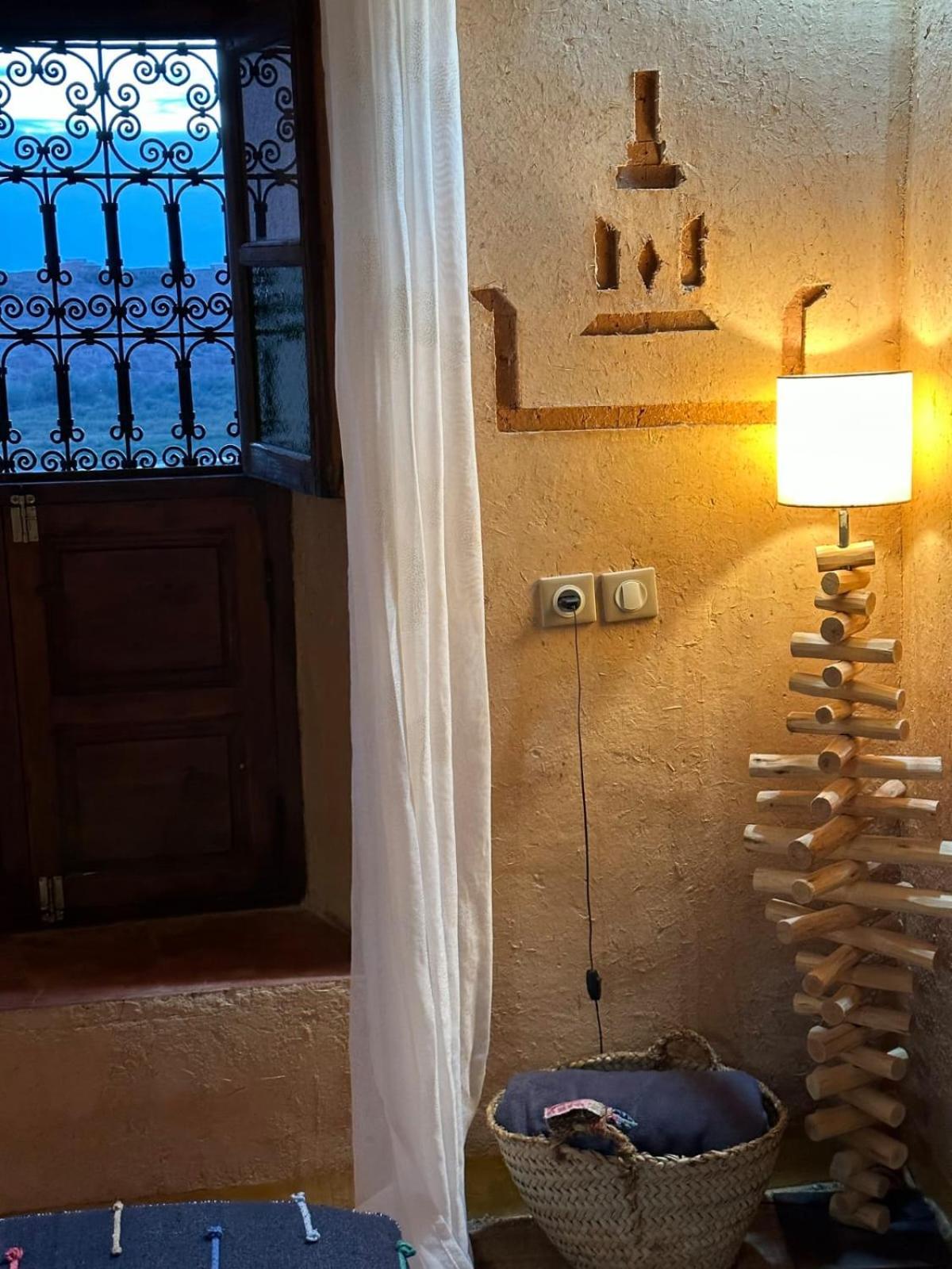Maison D'Hotes Izza Kelaat-M'Gouna Eksteriør billede